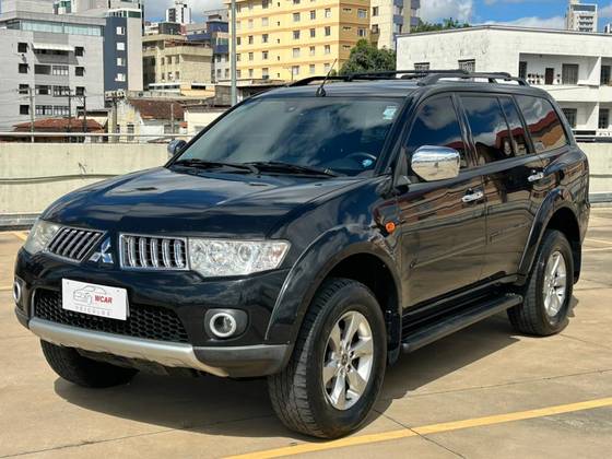 MITSUBISHI PAJERO DAKAR 3.2 HPE 4X4 7 LUGARES 16V TURBO INTERCOOLER DIESEL 4P AUTOMÁTICO